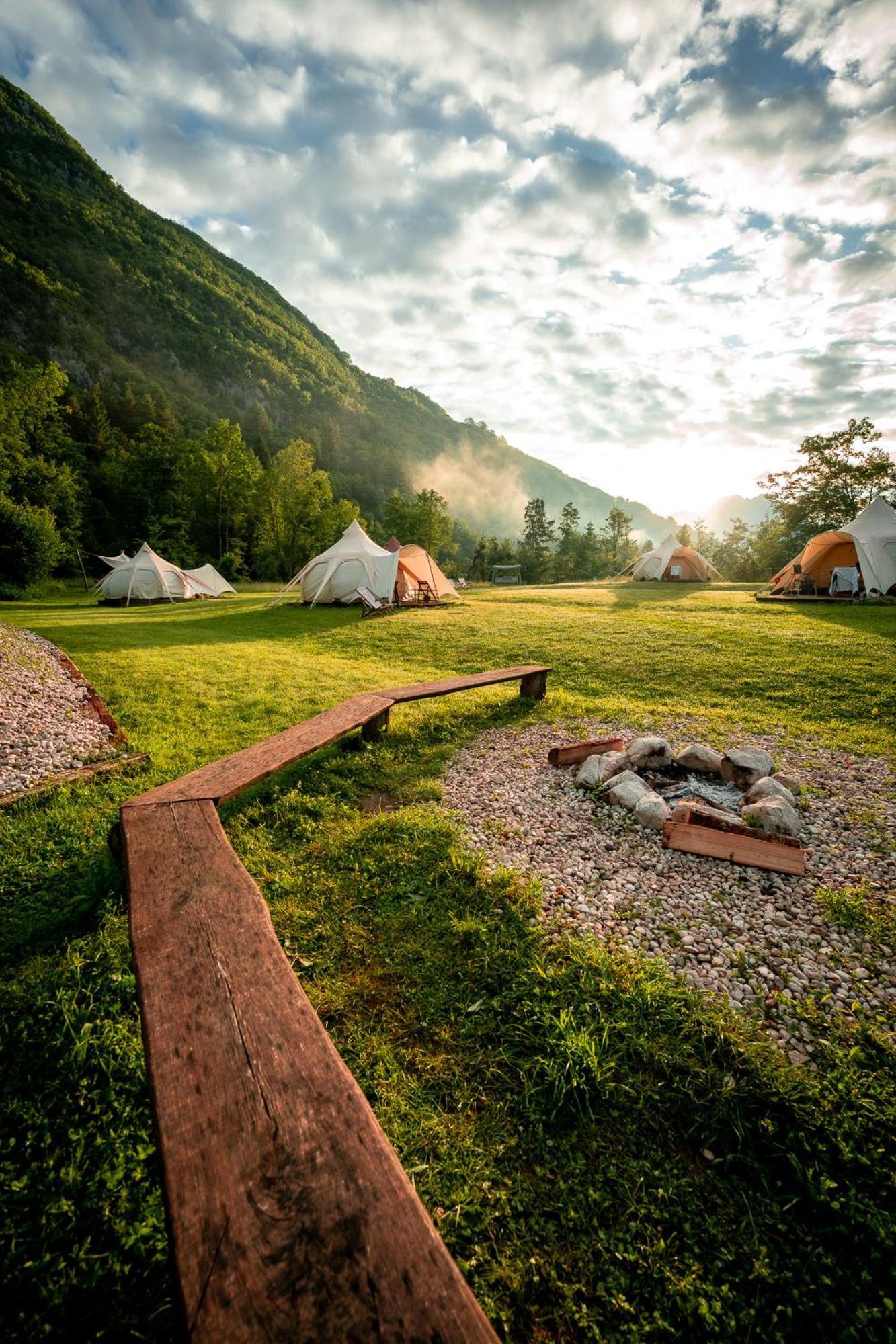 Glamping Gozdna Jasa Luxury tent Bovec